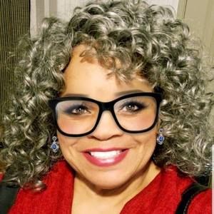 Meet your Posher, Toni j